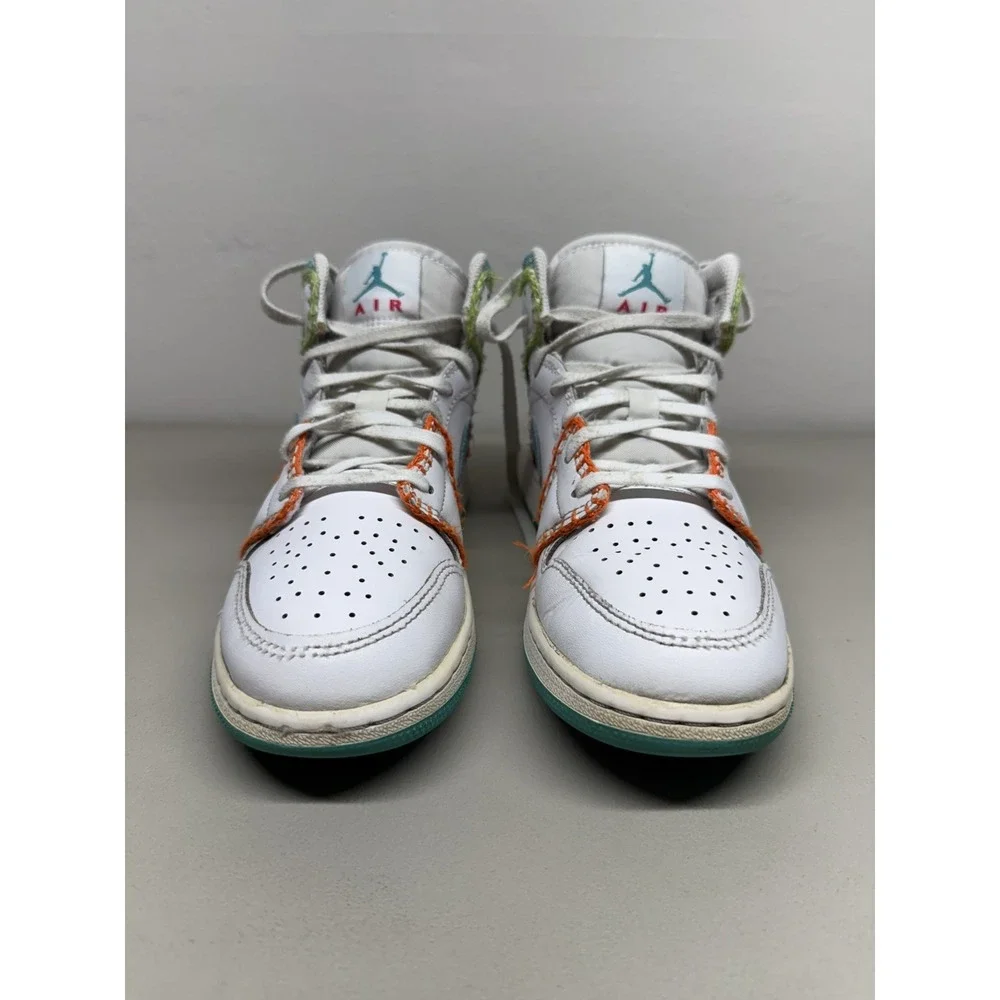 Nike Air Jordan 1 Mid SE GS Size 4.5Y Women's Size 6 White Teal Retro